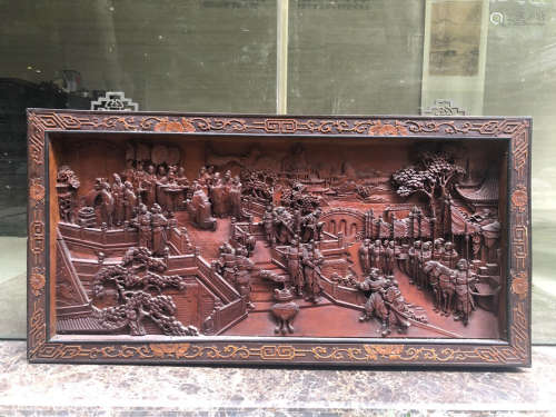 A RED WOOD CARVED CHARACTER STORY PATTERN SCREEN