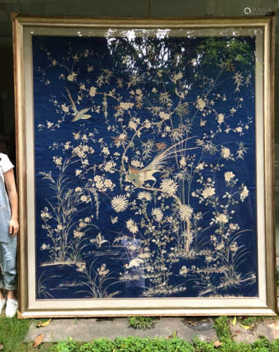 A BLUE BASE FLORAL AND BIRD PATTERN YUE EMBROIDERY