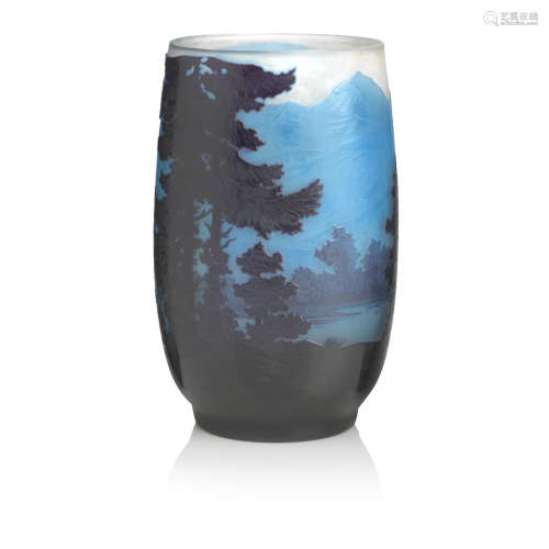 Circa 1900 A Gallé cameo glass vase