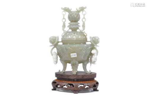 19TH CENTURY, A FLORAL PATTERN GREEN JADE CENSER, LATE QING DYNASTY