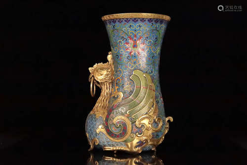 17-19TH CENTURY, A PHINEX DESIGN GILT BRONZE CLOISONNE JUE CUP ORNAMANT, QING DYNASTY