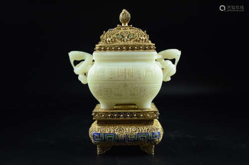 JADE CARVED CENSER WITH FILIGREE LID AND STAND