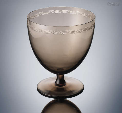 A 'Beaulieu (Décor Gravé)' Vase, designed in 1925 René Lalique (French, 1860-1945)