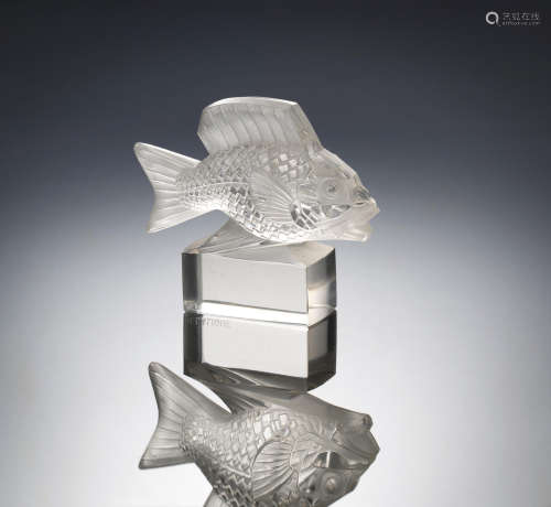 A 'Barbillon' Paperweight, designed  René Lalique (French, 1860-1945)