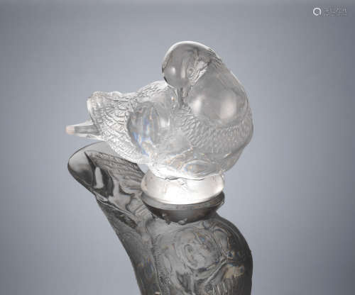 A 'Pigeon Gand' Decorative Motif, designed in 1927 René Lalique (French, 1860-1945)