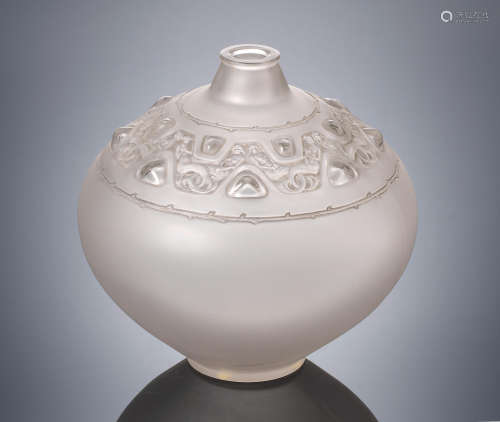 An Early 'Sirènes et Cabochons' Vase, designed in 1914 René Lalique (French, 1860-1945)