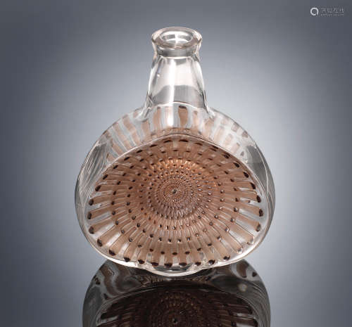 An Early 'Reine Marguerite' Carafe, designed in 1913 René Lalique (French, 1860-1945)