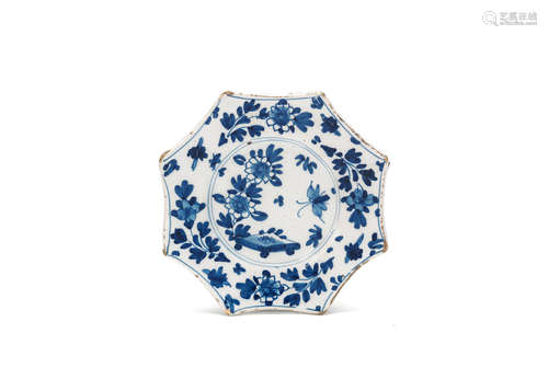 An English delftware octagonal plate, circa 1690