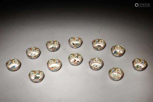 SET OF TWELVE FAMILLE ROSE 'CHINESE ZODIAC' CUPS