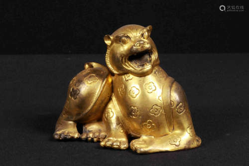 GILT BRONZE CAST 'LEOPARD' FIGURE