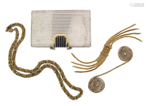 Various items of jewellery etc, including an early 19th century section of gold chain with fine