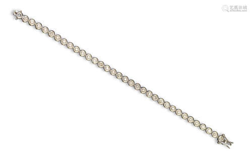 A diamond line bracelet, the circular-cut diamonds (one missing) weigh approximately 1.00cts in