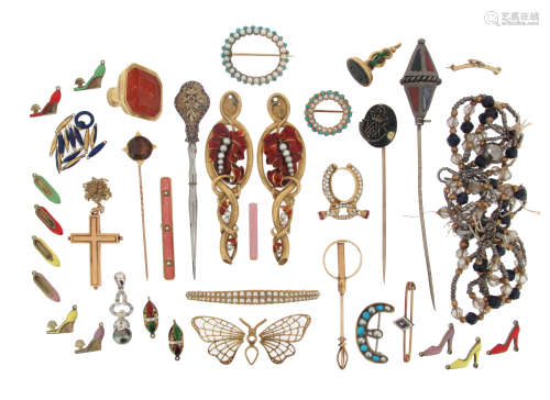 A collection of various mixed jewellery items, including a steel bodkin with diamond and gem-set two