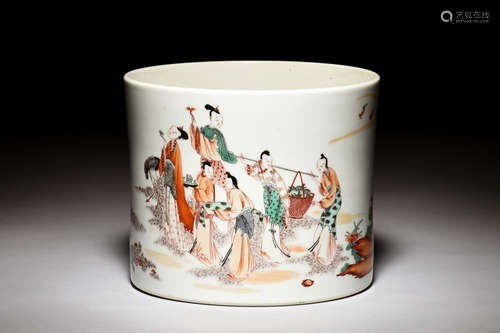 FAMILLE ROSE 'LADIES' BRUSH POT