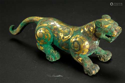 CHINESE GOLD INLAID BRONZE TIGER HAN DYNASTY