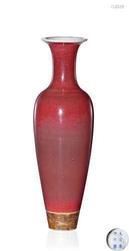 清 豇豆红釉柳叶瓶
