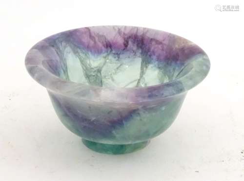 A small hard stone bowl 3 1/2