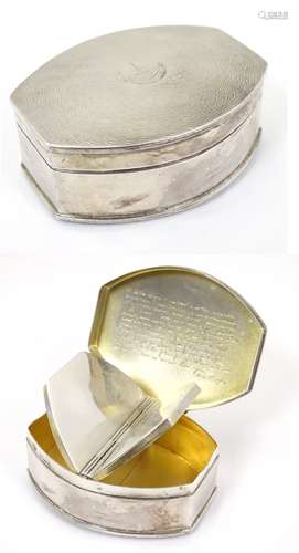 A silver double table snuff having engraved decoration to base and hinged lid,