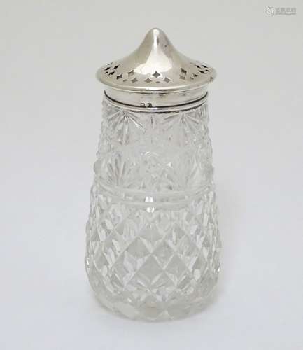 A cut glass sugar sifter / caster with silver top hallmarked Birmingham 1927. 5