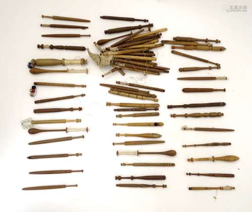 Lace Bobbin : A large quantity of carved wooden lace bobbins approx 4 1/2