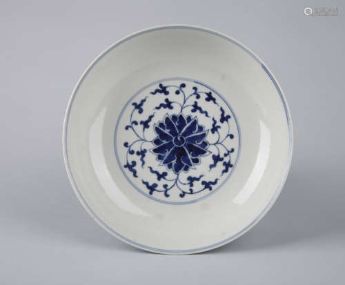 Chinese blue and white porcelain plate, Guangxu mark.