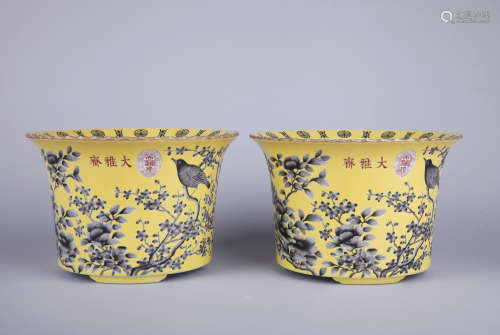 Pair of Chinese yellow glaze and grisaille porcelain planters, marked Dayazhai.
