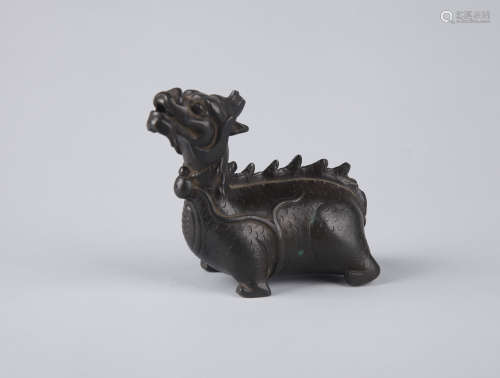 Chinese bronze figure of a beast.