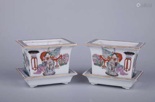 Pair of Chinese famille rose porcelain planters, Xianfeng mark.