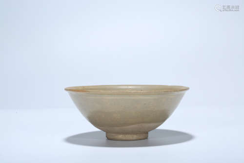 Chinese celadon porcelain bowl. Qing Dynasty.