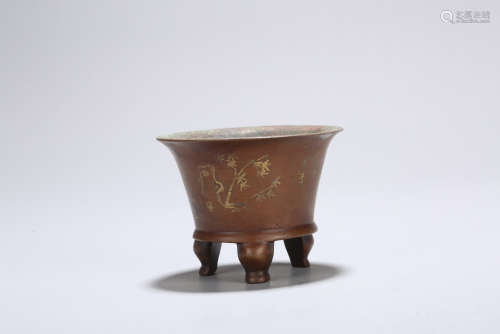 Chinese tripod bronze incense burner. Xuande mark.