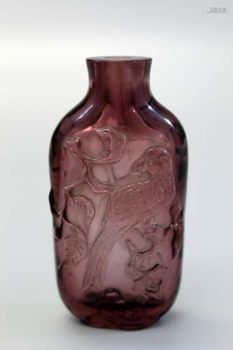 Chinese purple glass snuff bottle.