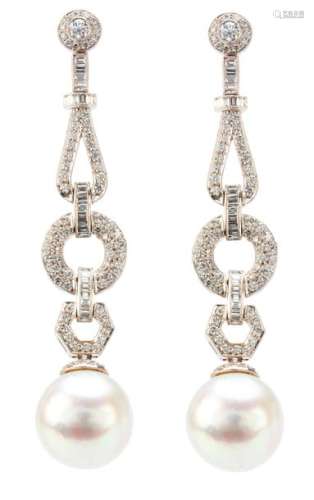 White gold articulated earrings set with brilliant...