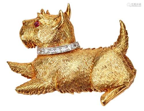 Yellow gold brooch representing a Scotch Terrier...