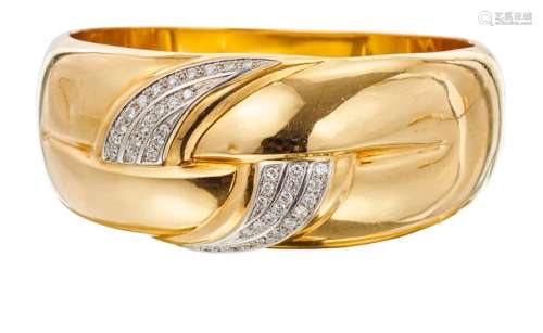 Yellow gold bangle bracelet paved with brilliant c...