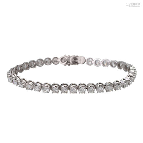 Brillantarmbandzus. ca. 7,2 ct (grav.) WEISS (H) / VS - SI in WG 18K, L: ca. 17 cm, B: ca. 4,5 mm.