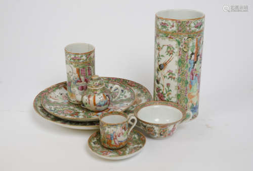 A miscellaneous collection of late 19th and early 20th Century Chinese famille rose porcelain,
