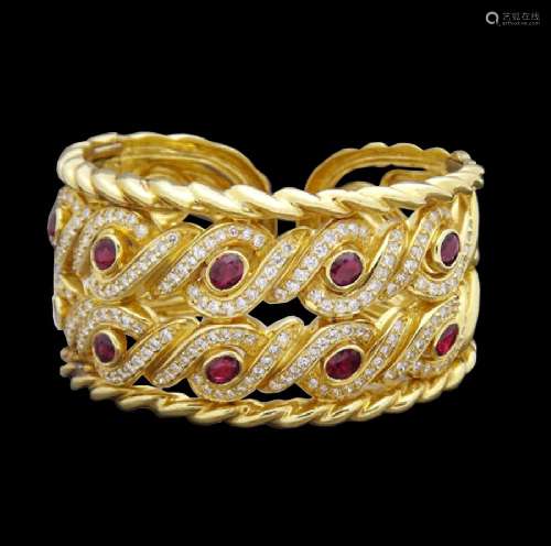 18K Yellow Gold Ruby & Diamond Cuff Bracelet