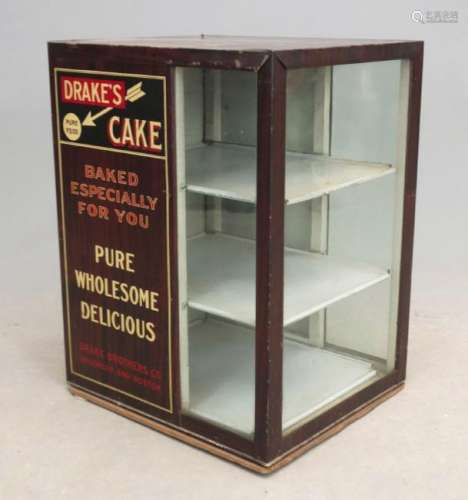 Early Drake's Cake Display Cake