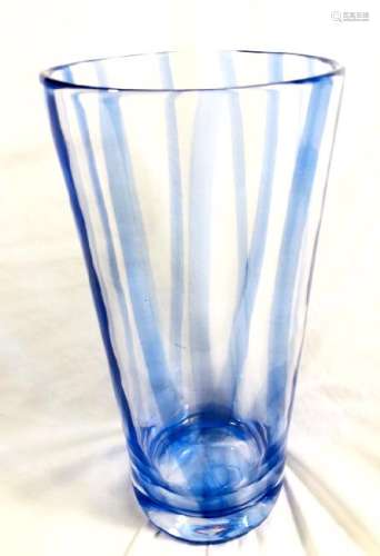 GORGEOUS SIGNED HEAVY BLUE LINE/CLEAR GLASS VASE