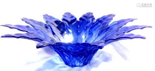 IMPECCABLE MURANO BLUE GLASS GALLERY BOWL