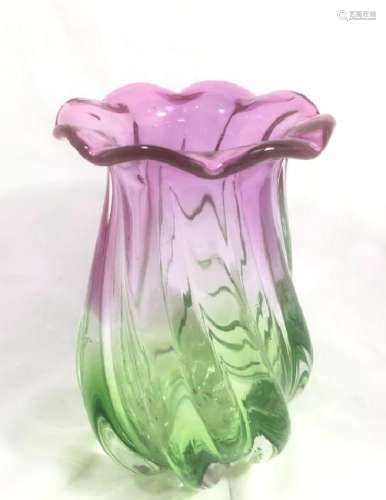 PRETTY PINK TO GREEN MURANO SOMMERSO VASE
