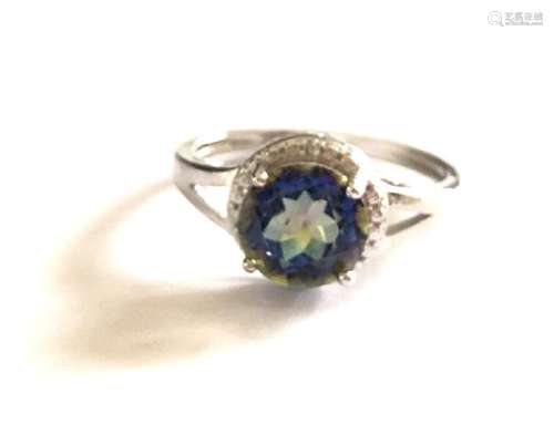 AMAZING OCEAN TOPAZ/WT TOPAZ 1CT ROUND SOLITAIRE RING