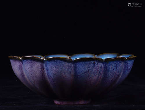 A JUN YAO PETAL SHAPE BOWL