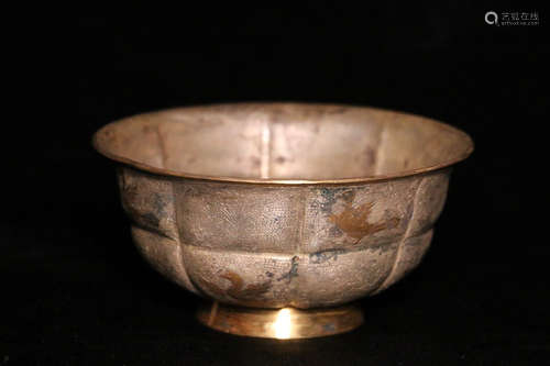 A BIRD PATTERN GILT SILVER BOWL