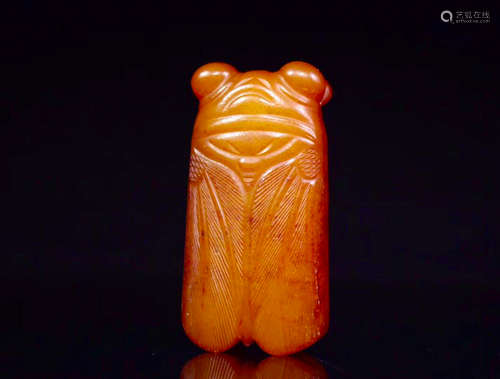 14-19TH CENTURY, AN OLD TIBETAN CICADA DESIGN JADE ORNAMENT, MING&QING DYNASTY