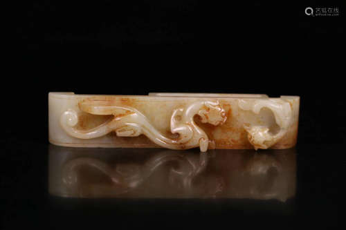 19TH CENTURY, A DRAGON PATTERN HETIAN JADE ,LATE QING DYNASTY