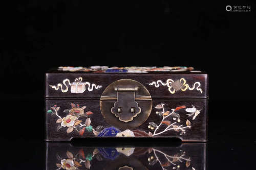 17-19TH CENTURY, A TREASURES INLAY ROSEWOOD BOX,QING DYNASTY