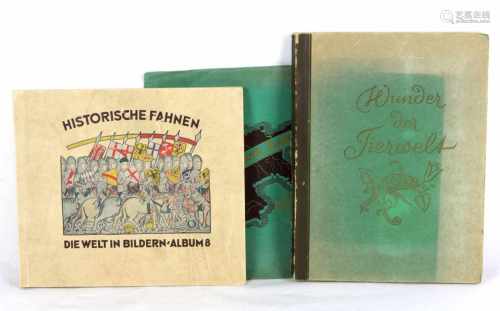 3 Sammelbilderalbendabei *Historische Fahnen* Die Welt in Bildern- Album 8, 65 S. mit komplett mont.