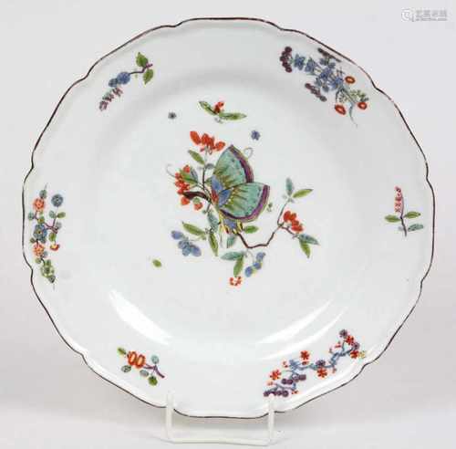 Meissen Teller *Schmetterling* um 1730Porzellan mit unterglasurblauer Schwertermarke der