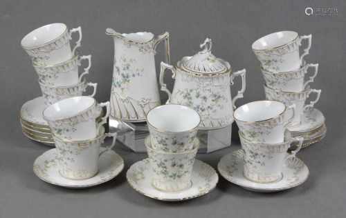 Jugendstil Kaffeeservice um 1900weiß glasiertes Porzellan mit Pinselnr., leicht konische Form mit